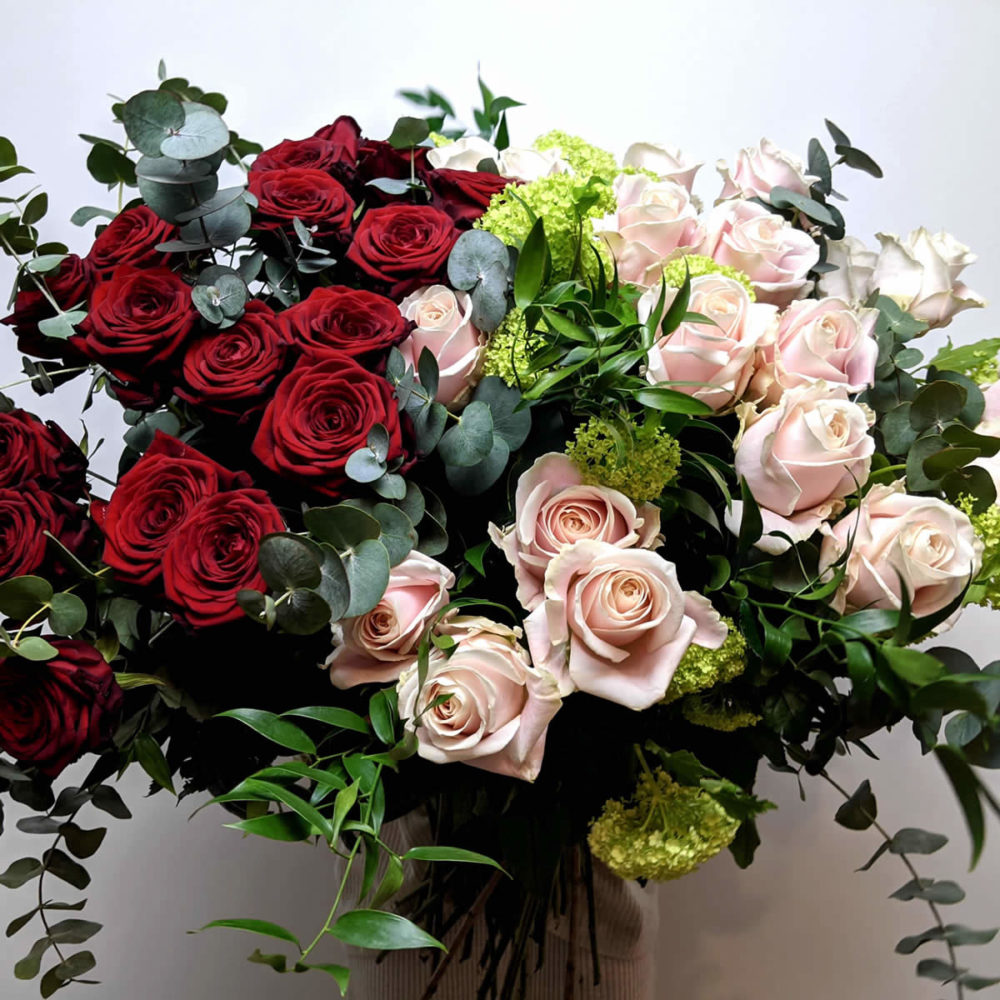 Pick N’ Mix Rose Bouquet