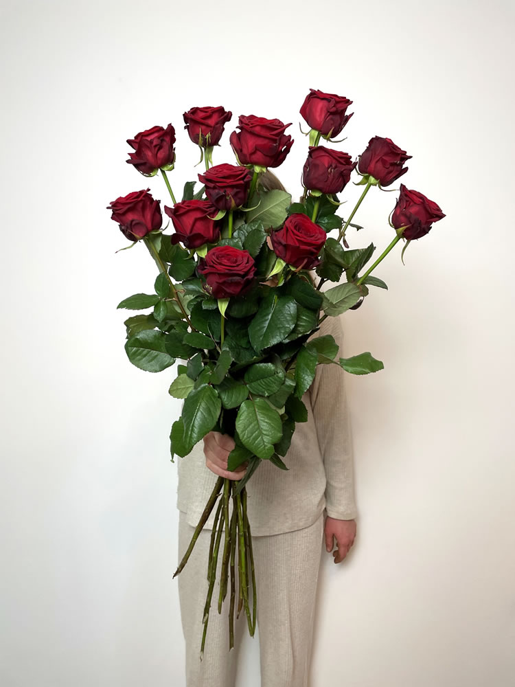Red Rose Bouquet - Image 4